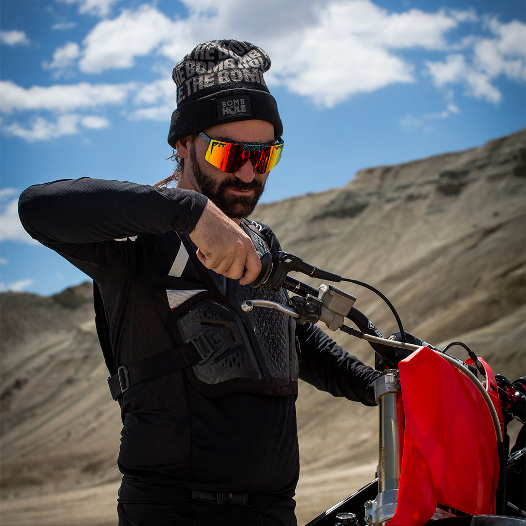 The Voltage Flip-Offs - 图片 6